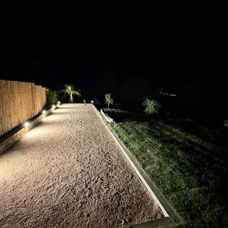With Pool & Large Garden Ste-maxime *